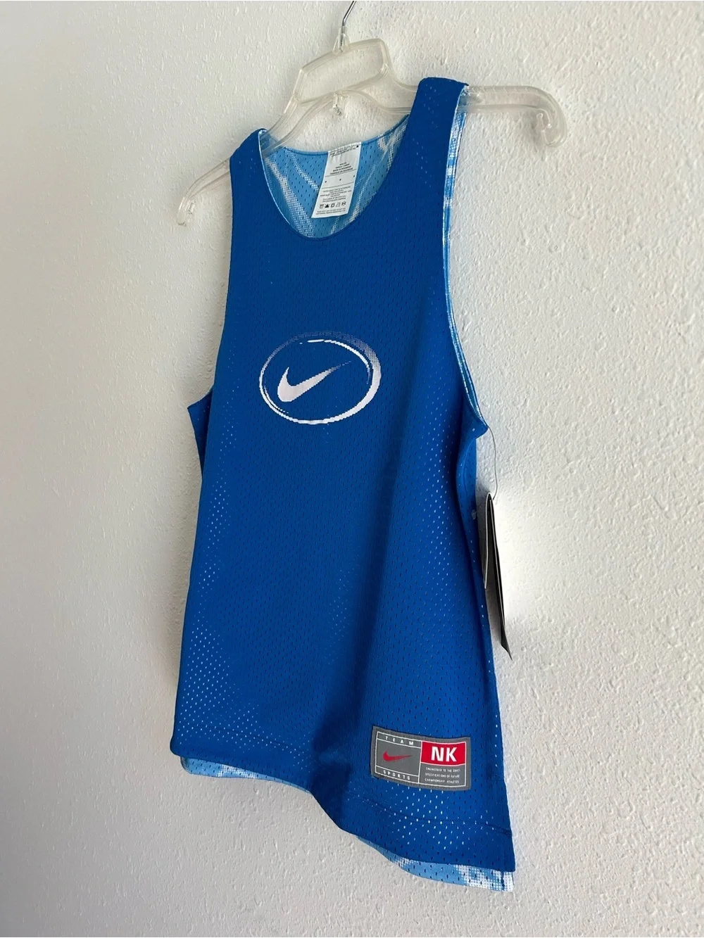 Nike Reversible Basketball Jersey Kids Size M Blue Mesh Logo